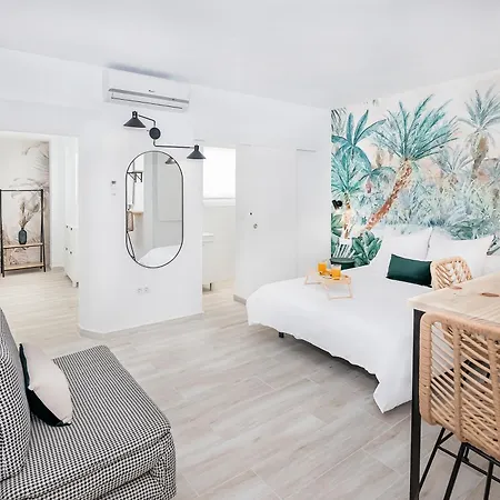 Exclusive Comedia Apartment *